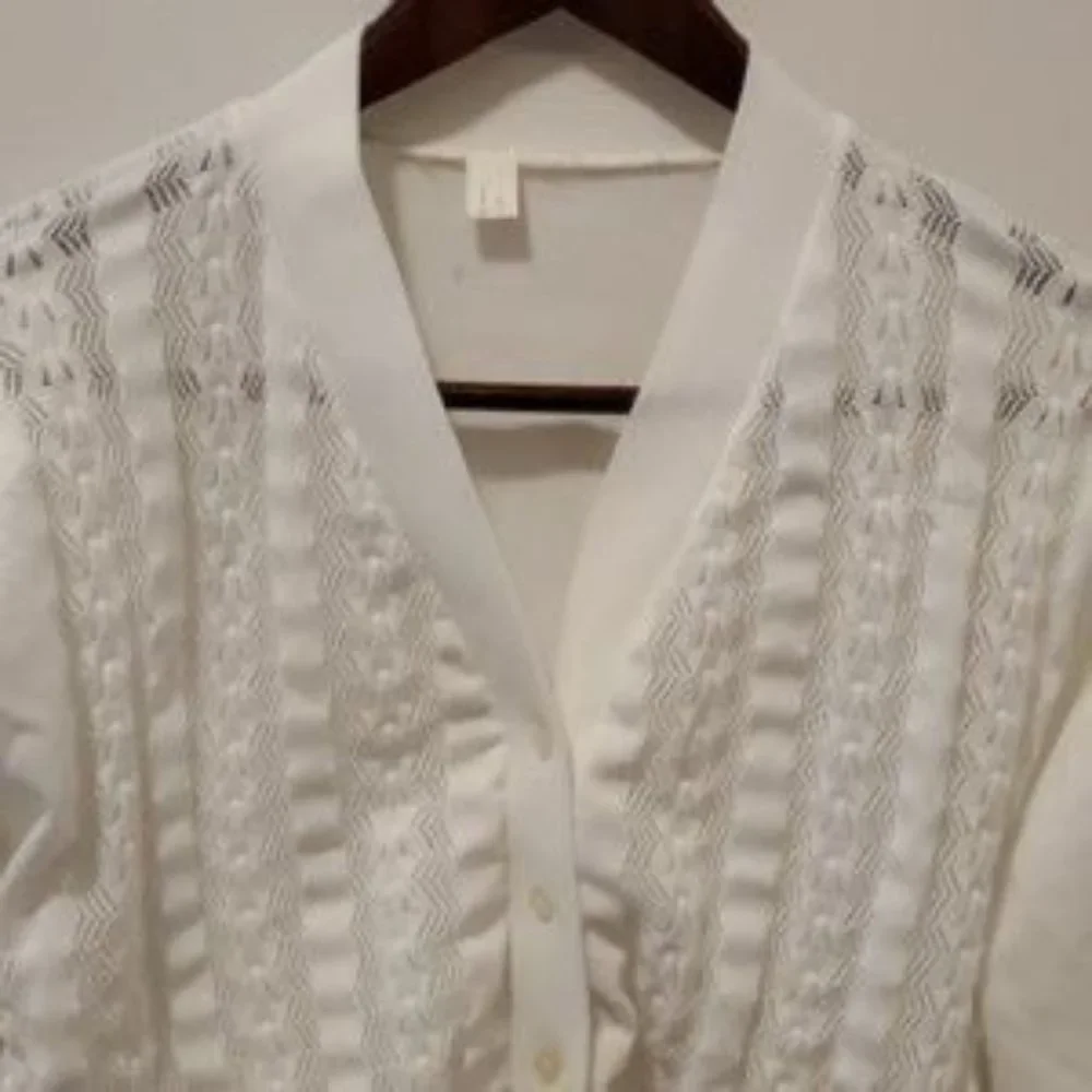 Vintage Woman's Sweater Cardigan Textured White Knit - Picture 4 of 10